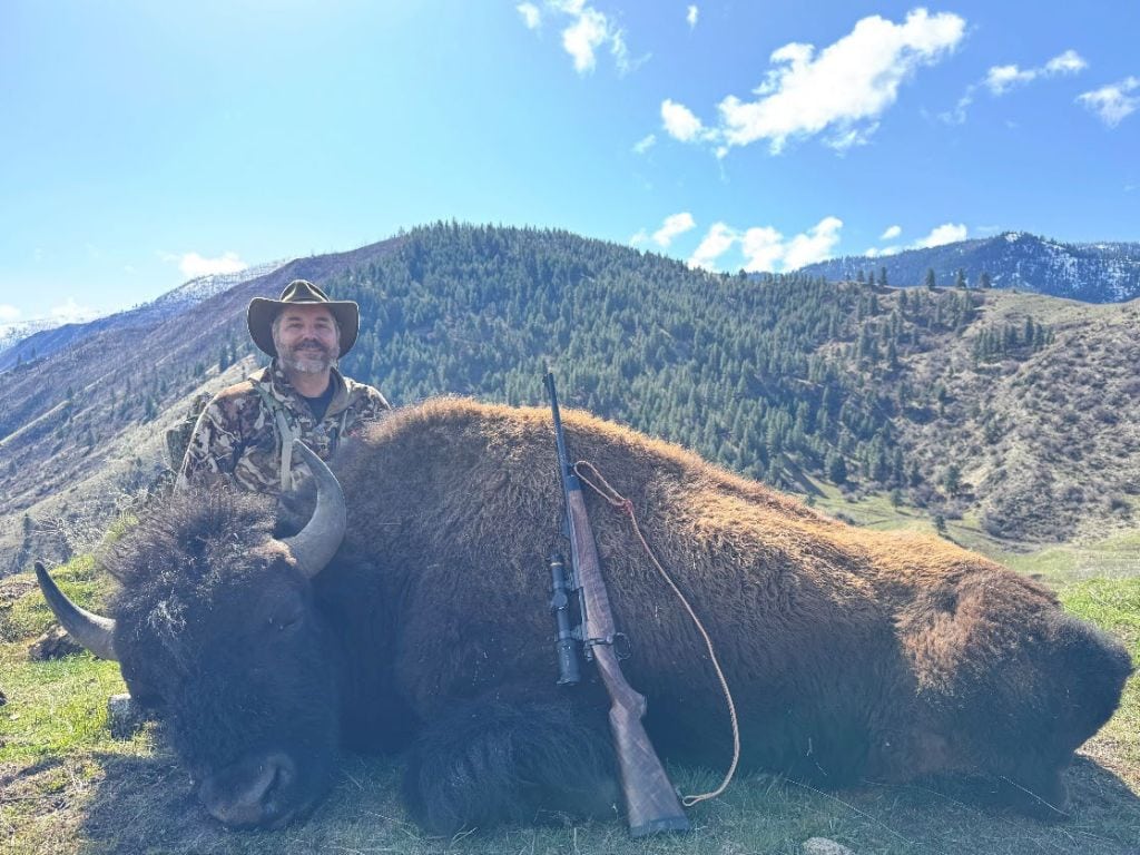 Dustin Bomley's Bucket List Bison Hunt!